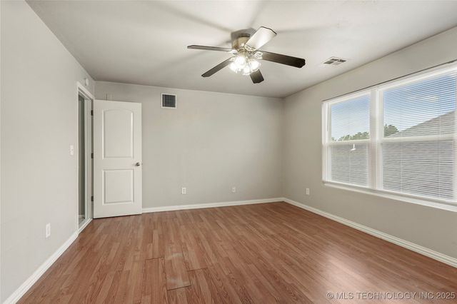 18717 E 50th Place S, Tulsa, OK 74134