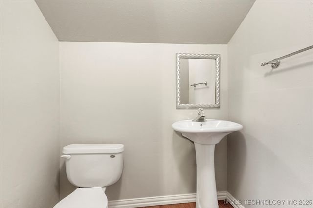 18717 E 50th Place S, Tulsa, OK 74134