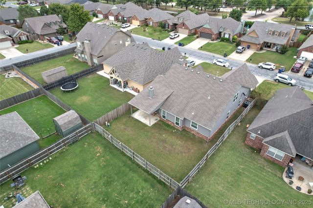 18717 E 50th Place S, Tulsa, OK 74134