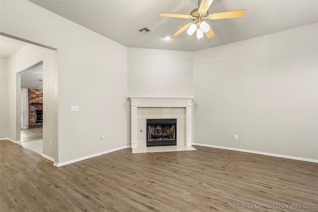 18717 E 50th Place S, Tulsa, OK 74134