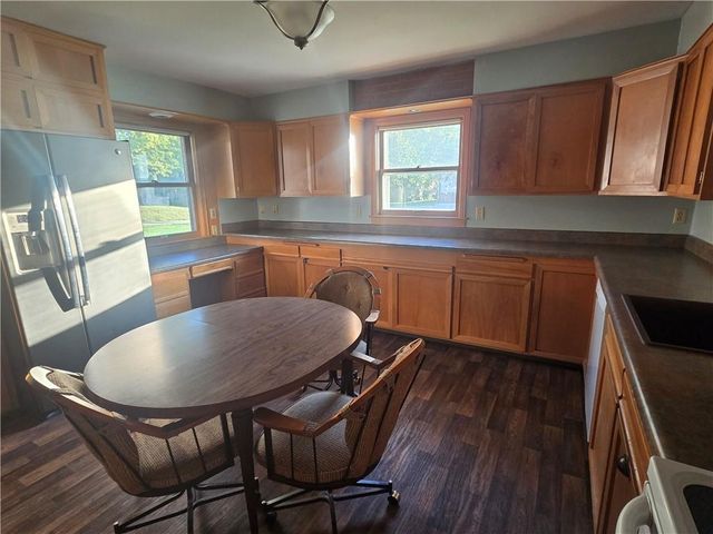 402 Jefferson Street, Waverly, MO 64096