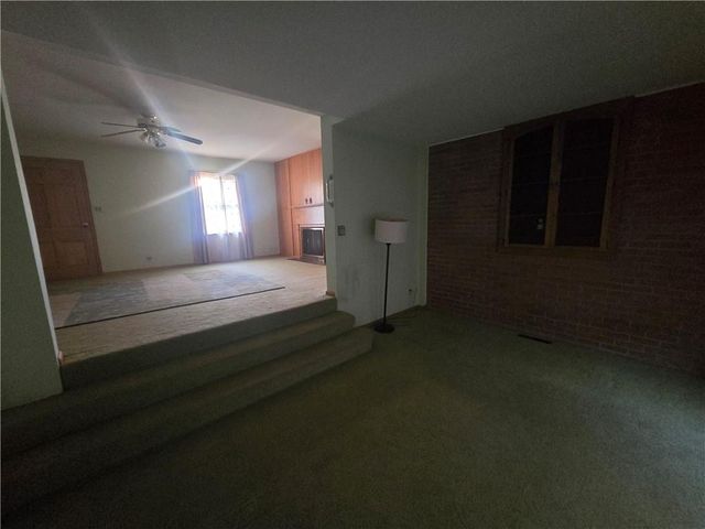 402 Jefferson Street, Waverly, MO 64096