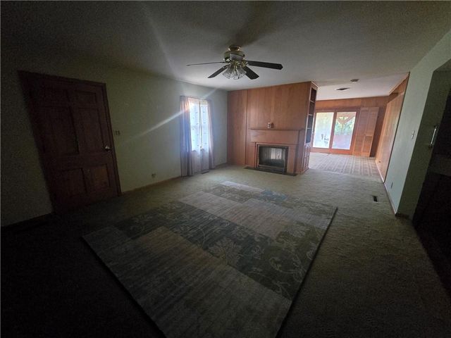 402 Jefferson Street, Waverly, MO 64096