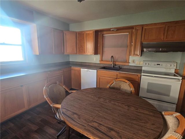 402 Jefferson Street, Waverly, MO 64096