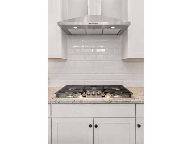 1920 Marfell St, Erie, CO 80516