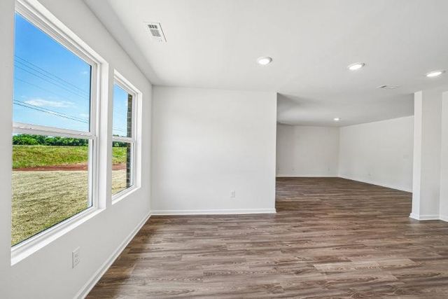 199 Woodlake Landing, Hartwell, GA 30643