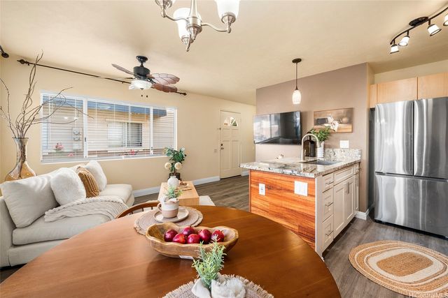 91-1029 Laulauna Street 17B, Ewa Beach, HI 96706