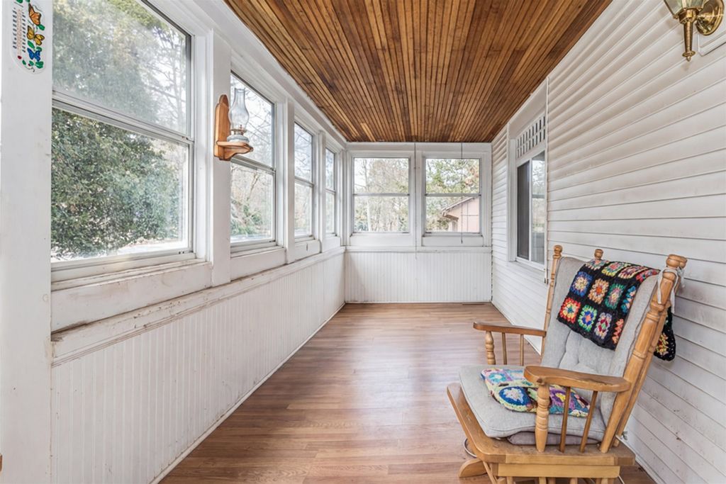 268 Furnace Road, Pittsford, VT 05763