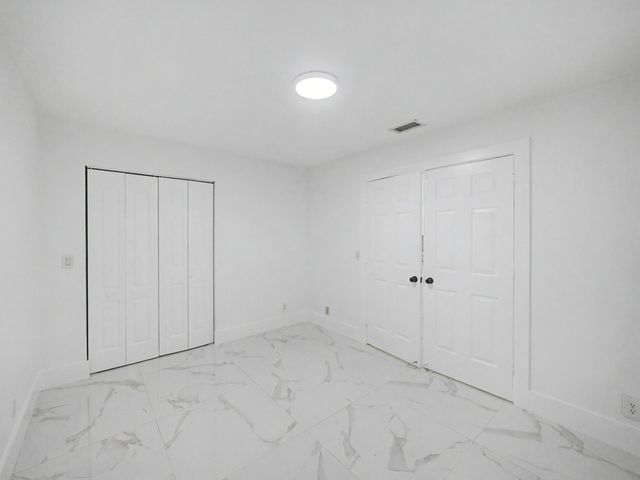 8464 Lake Worth Court, Wellington, FL 33467