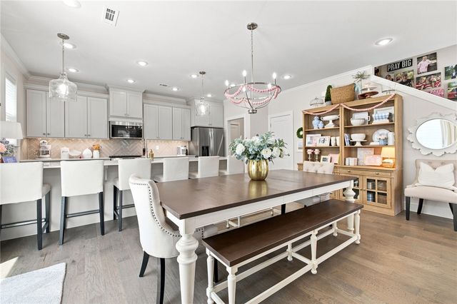 4460 W Bronco Drive, Fayetteville, AR 72704