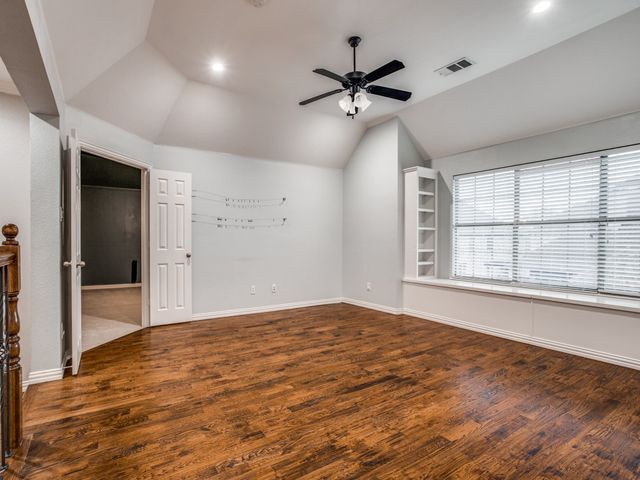 9609 Sam Bass Trail, Fort Worth, TX 76244