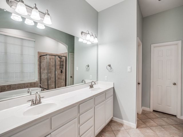 9609 Sam Bass Trail, Fort Worth, TX 76244