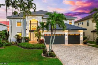 2418 SE 28th ST, Cape Coral, FL 33904