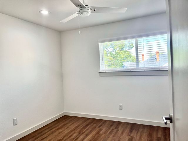 125 E 8th Street 206, Dallas, TX 75203