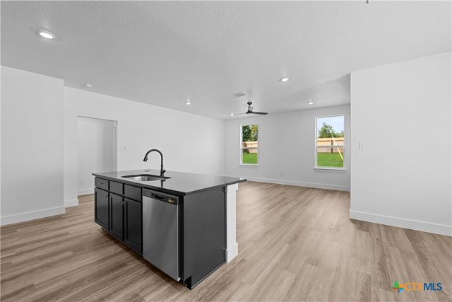 1208 Peppermint Drive, Temple, TX 76501