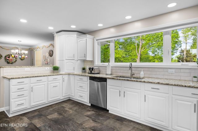 153 Finchum Lane, Sevierville, TN 37876