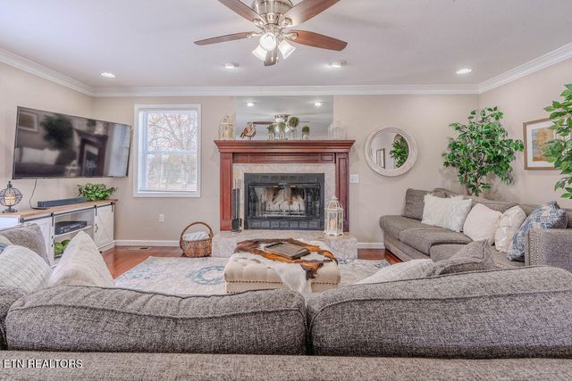 153 Finchum Lane, Sevierville, TN 37876
