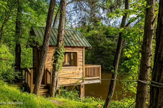 153 Finchum Lane, Sevierville, TN 37876