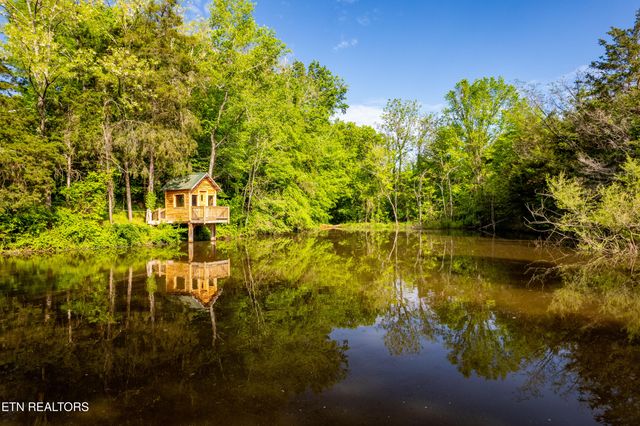 153 Finchum Lane, Sevierville, TN 37876