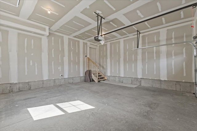 262-1 Midland Avenue, South Burlington, VT 05453