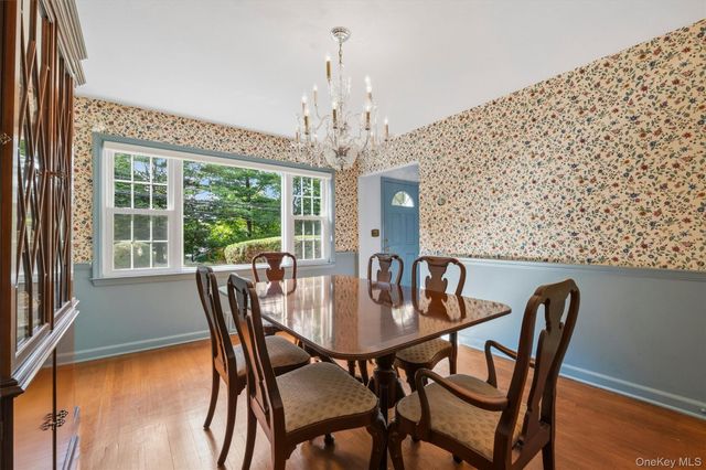999 Knollwood Road, White Plains, NY 10603