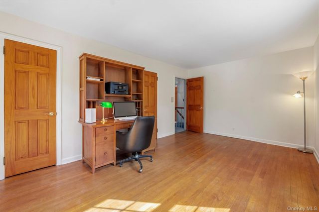 999 Knollwood Road, White Plains, NY 10603