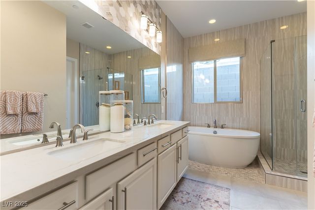 11659 Falcon Gorge Avenue, Las Vegas, NV 89138