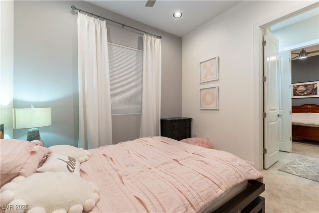 11659 Falcon Gorge Avenue, Las Vegas, NV 89138