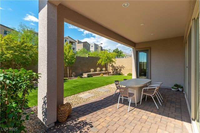 11659 Falcon Gorge Avenue, Las Vegas, NV 89138