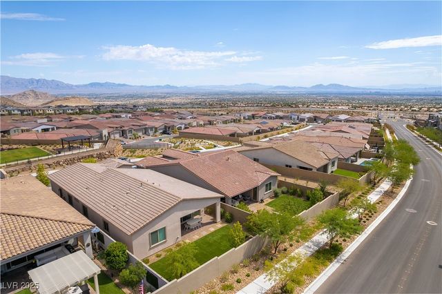 11659 Falcon Gorge Avenue, Las Vegas, NV 89138