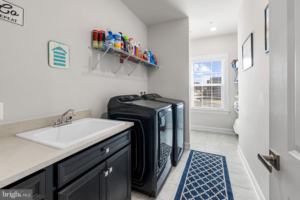 Image 22 of property listing at 15503 TWIN RIVER CIR, Bowie, MD 20716