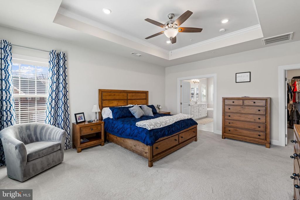 Image 39 of property listing at 15503 TWIN RIVER CIR, Bowie, MD 20716