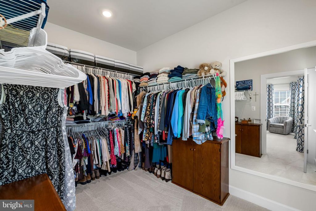 Image 41 of property listing at 15503 TWIN RIVER CIR, Bowie, MD 20716