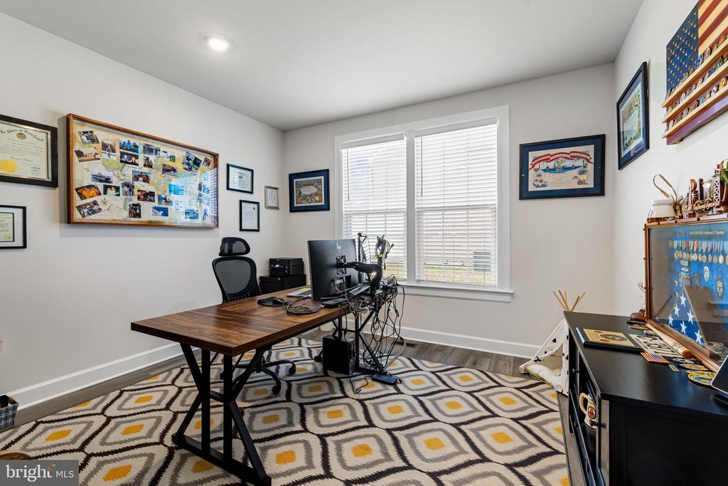 Image 49 of property listing at 15503 TWIN RIVER CIR, Bowie, MD 20716