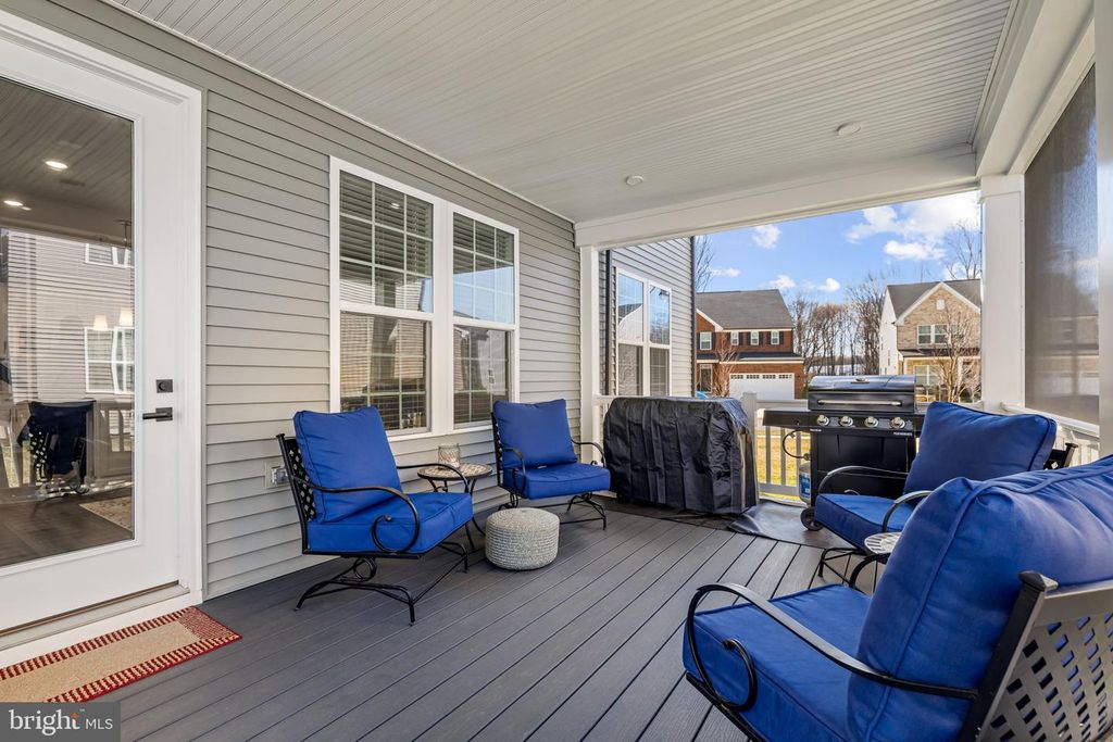 Image 58 of property listing at 15503 TWIN RIVER CIR, Bowie, MD 20716