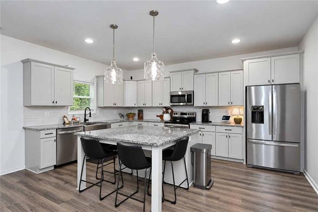 124 Turkey Creek Trail, Carrollton, GA 30117