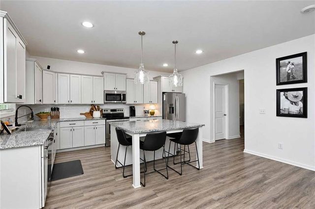 124 Turkey Creek Trail, Carrollton, GA 30117