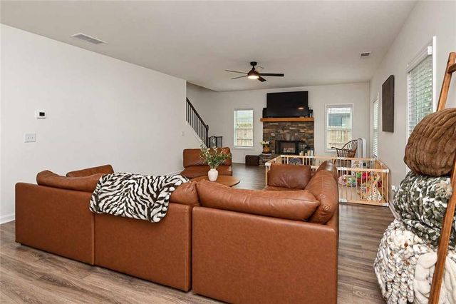 124 Turkey Creek Trail, Carrollton, GA 30117