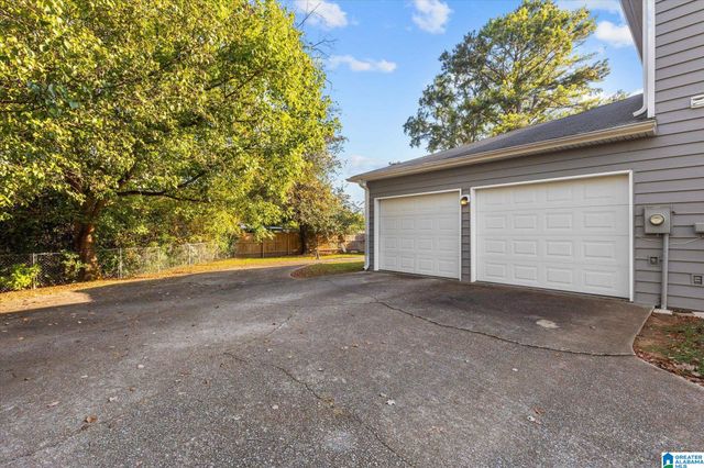 120 MEADOW VIEW CIRCLE, Pelham, AL 35124