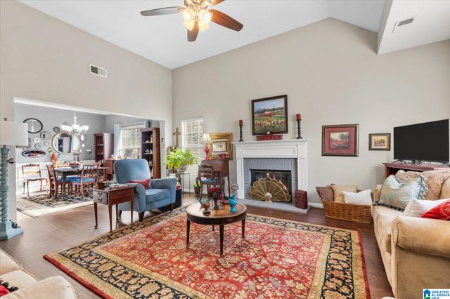 120 MEADOW VIEW CIRCLE, Pelham, AL 35124