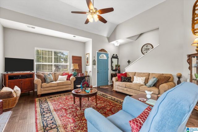 120 MEADOW VIEW CIRCLE, Pelham, AL 35124