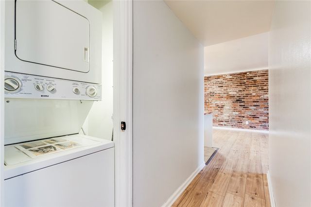 1060 Chatham Park Dr H, Scott Twp, PA 15216