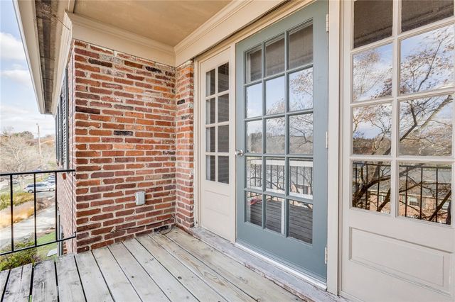 1060 Chatham Park Dr H, Scott Twp, PA 15216