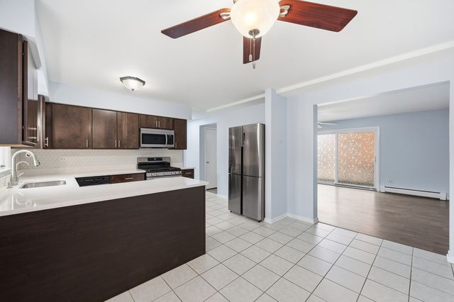 5979 N Northwest Highway 103, Chicago, IL 60631