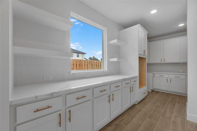 522 Tonada CV, Liberty Hill, TX 78642