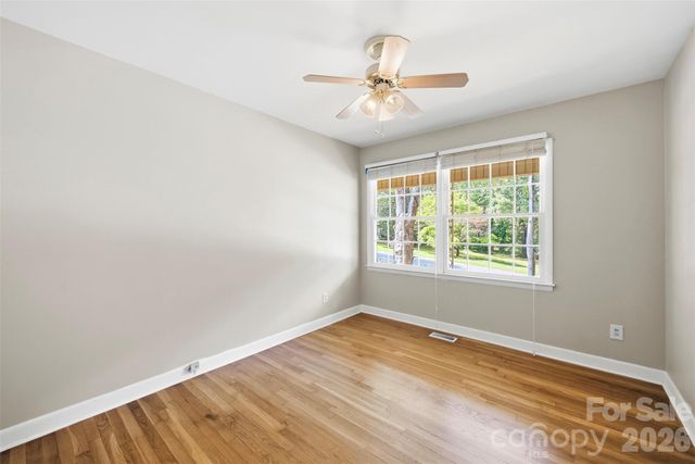 1400 Lynhurst Drive, Gastonia, NC 28054