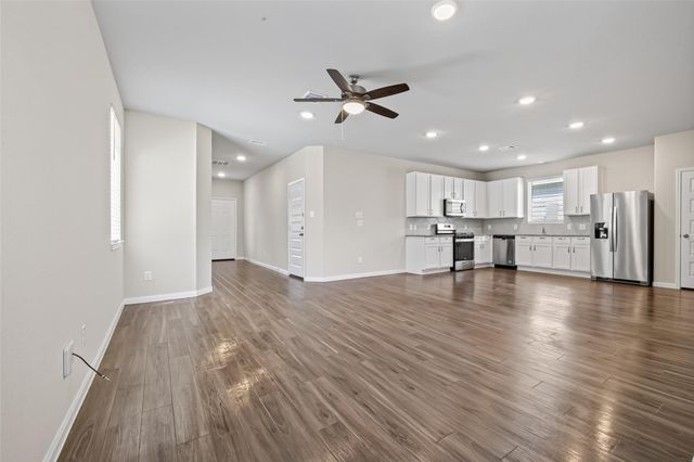 13758 Goldeye Drive, Conroe, TX 77384