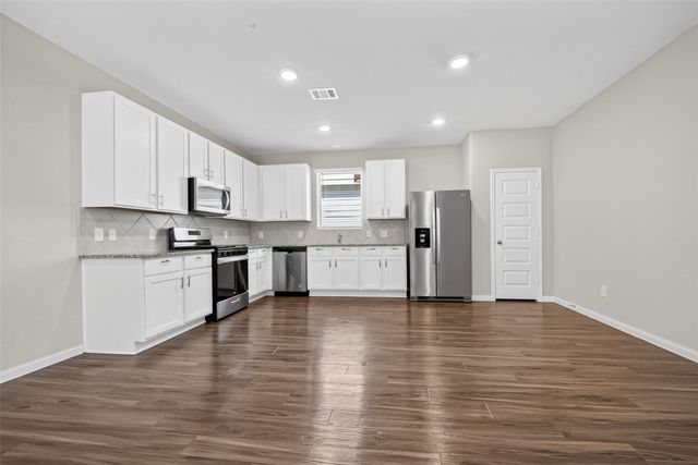 13758 Goldeye Drive, Conroe, TX 77384