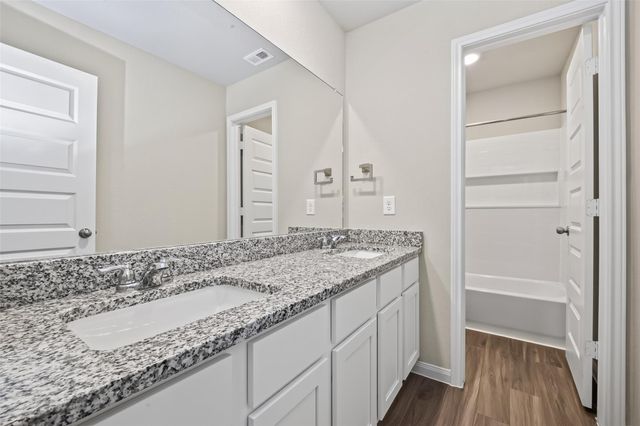 13758 Goldeye Drive, Conroe, TX 77384