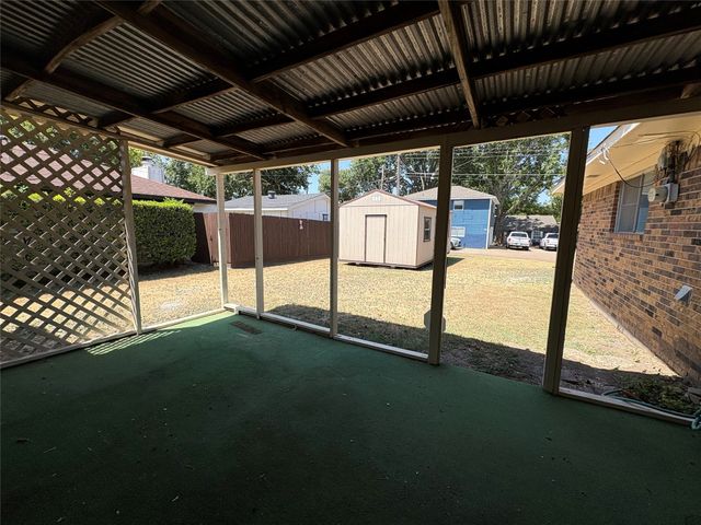707 Kennedy Avenue, Duncanville, TX 75116